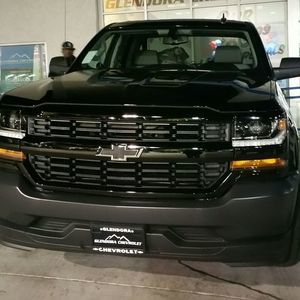 Meet your Posher, Maurice n maria